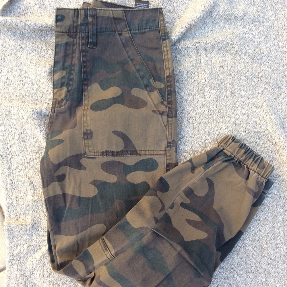 Cargo army pants
